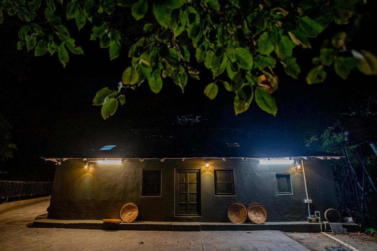 The Olive Hut Villa บีร์ ภายนอก รูปภาพ
