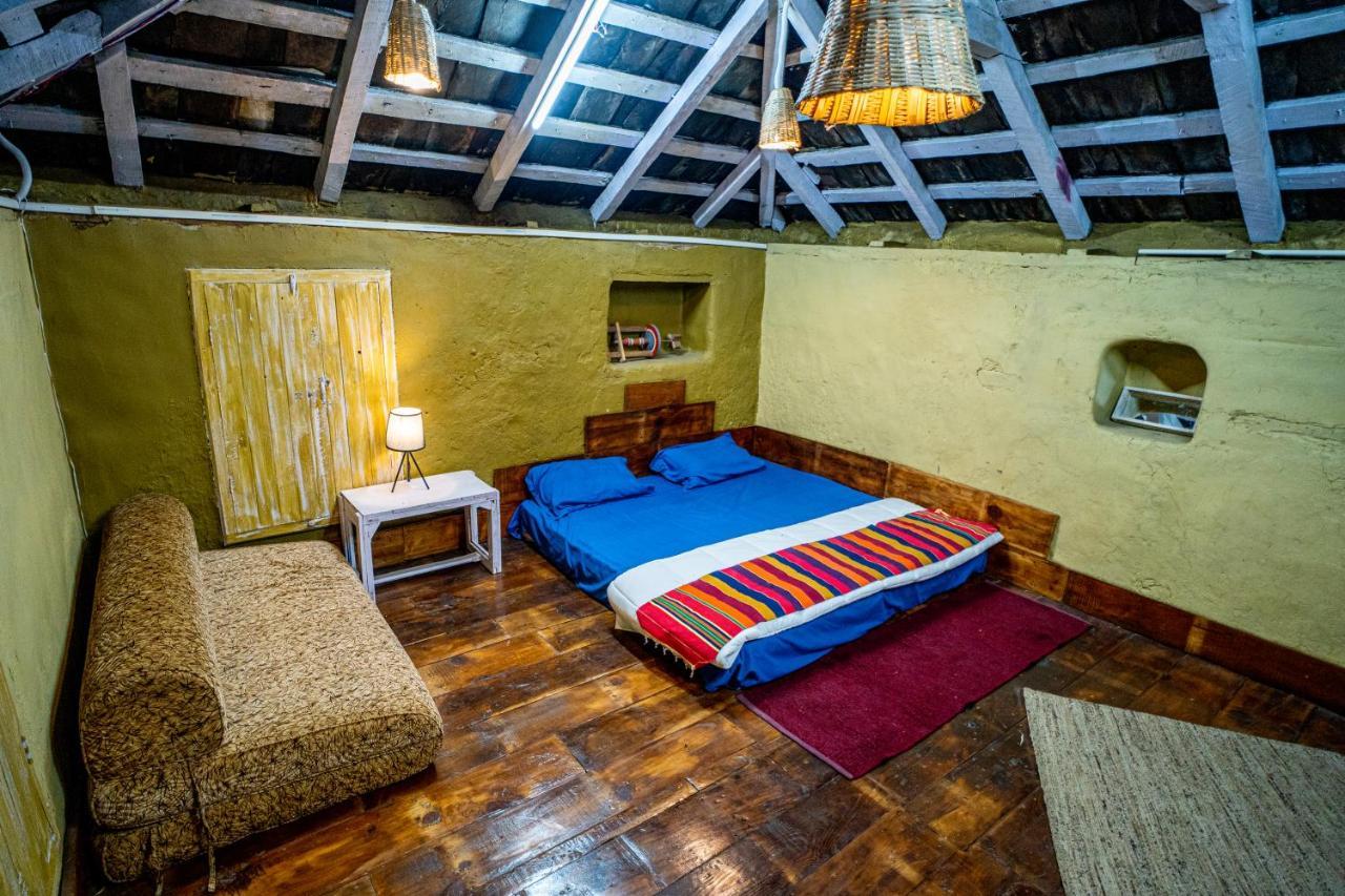 The Olive Hut Villa บีร์ ภายนอก รูปภาพ