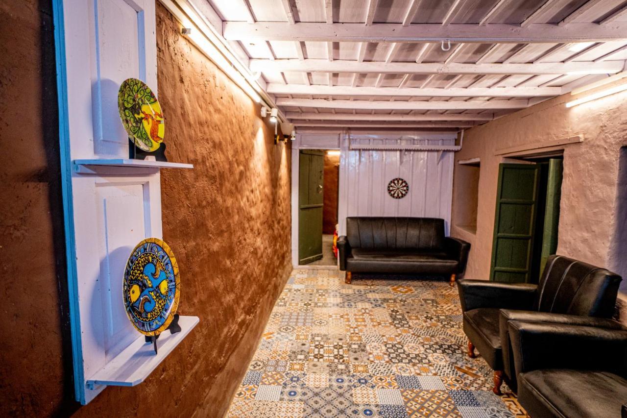 The Olive Hut Villa บีร์ ภายนอก รูปภาพ