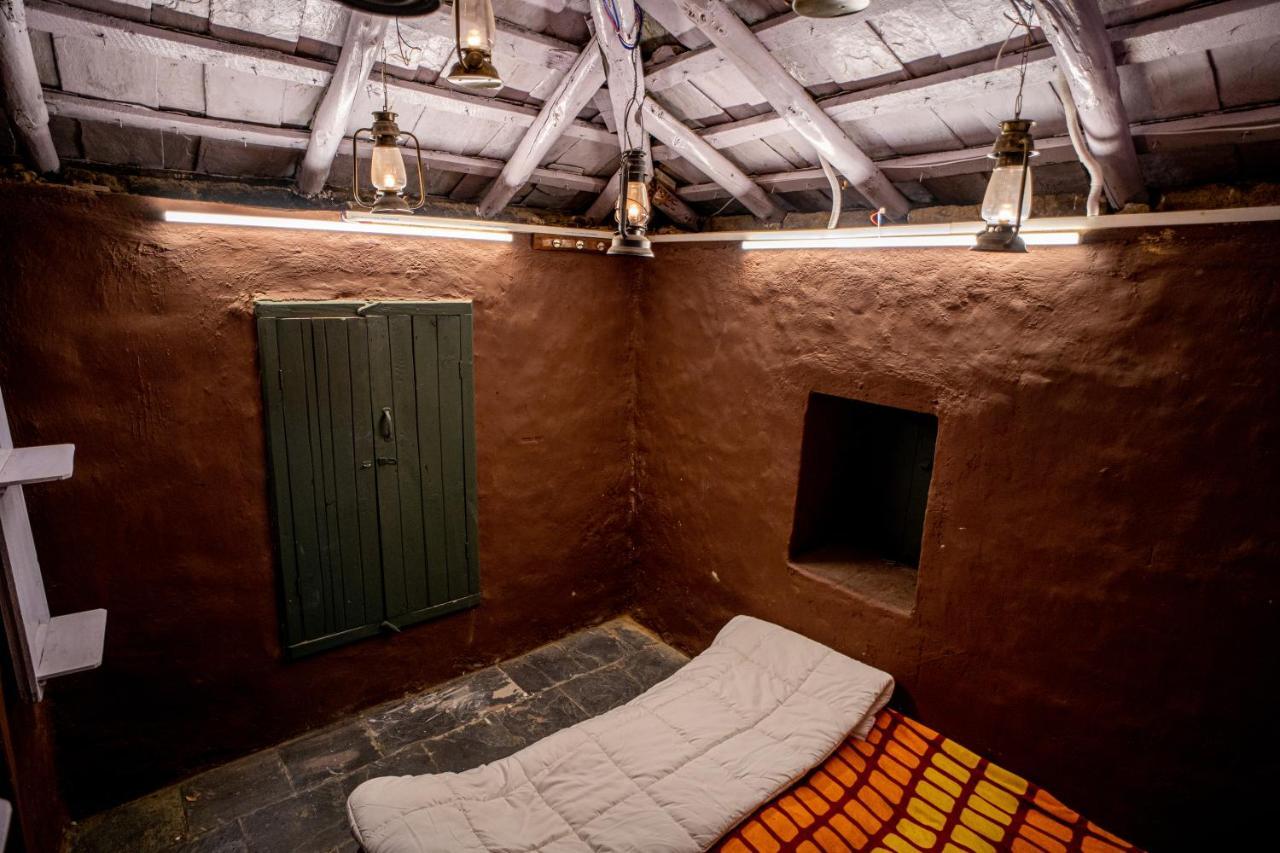 The Olive Hut Villa บีร์ ภายนอก รูปภาพ